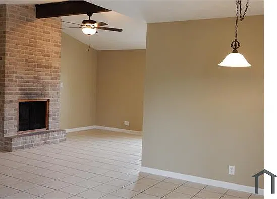 2 bed, 1105 sqft, $1,650 — Photo 3