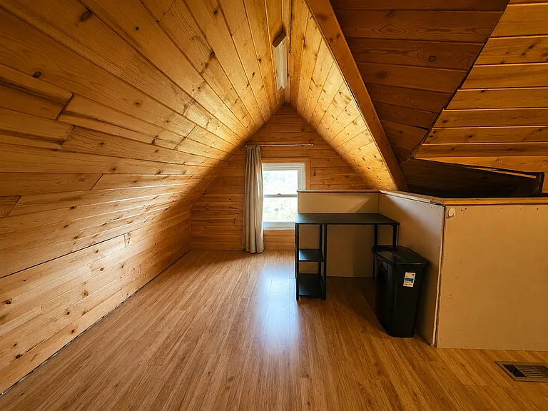 444 Beacon Ave — Photo 6