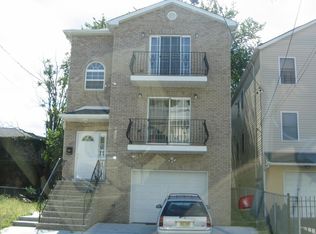 205 Governor St, Paterson, NJ 07501