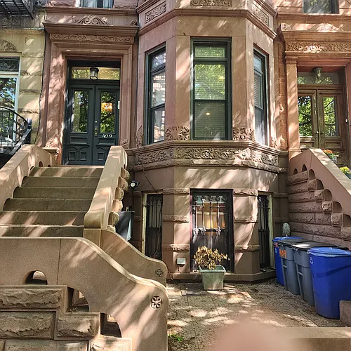 409 Hancock St #2 Photo 1