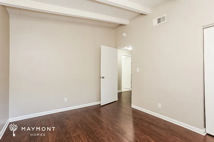 6311 Sprinkle Dr N — Photo 8