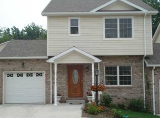 310 Villa View Dr, Morgantown, WV 26505