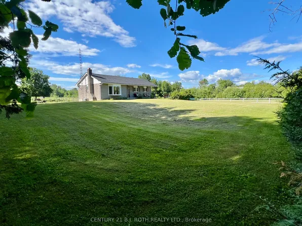 2266 Foxmead Rd, Oro Medonte, ON L0K 1E0