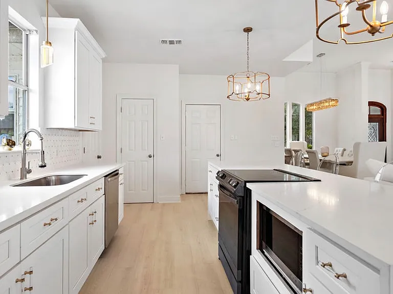 Marlin Dr — Photo 8