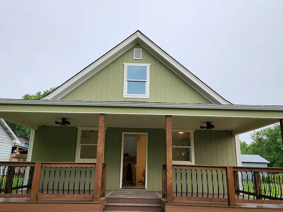 202 E Randolph St