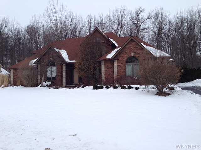 1st image of 8347 Black Walnut Dr