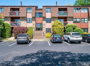 116 Keystone Ct #1162, Woodbridge, NJ 07095