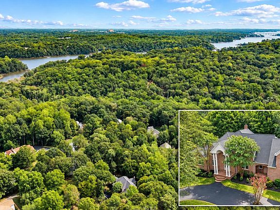 2nd image of 2793 Spring Lakes Dr