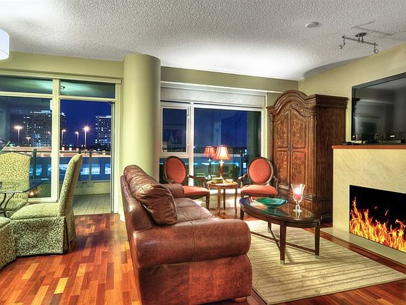 4th image of 3141 Michelson Dr Unit 703