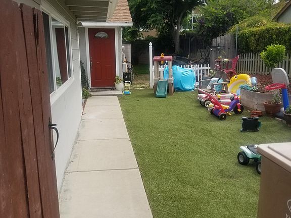 5th image of 549 Hillcrest Dr