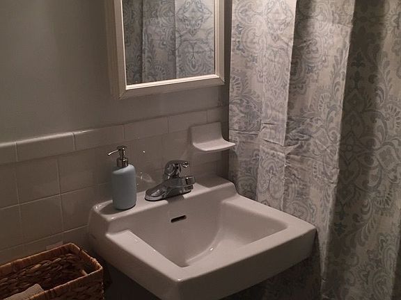 2nd image of 148 W 141st St APT F