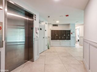 Vine Place Apartments, Park Ridge, IL 60068