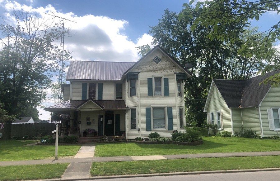 1st image of 19 W College St