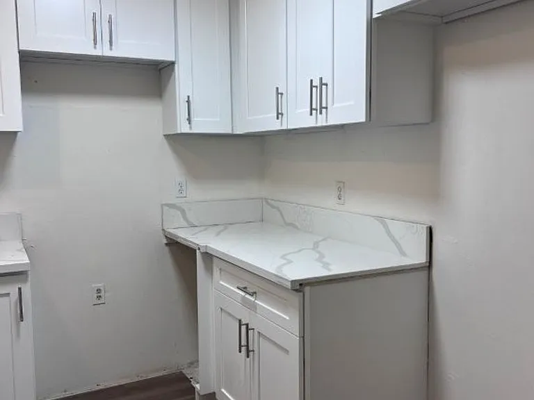 Three Gardens, 14133 Sylvan St. — Photo 15