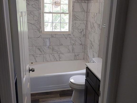 5th image of 1214 Westover Dr