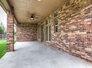 910 Hunter Ridge Ct, Conroe, TX 77384