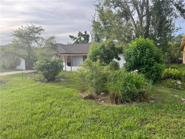 1513 SW 52nd LN, CAPE CORAL, FL 33914