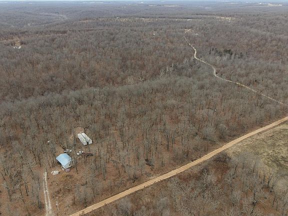 2nd image of 92 Clear Brook Lane