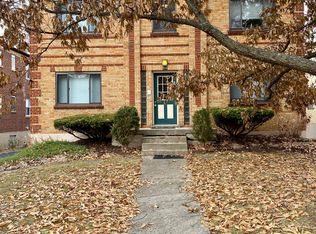 524 Riddle Crest Ln #2, Cincinnati, OH 45220