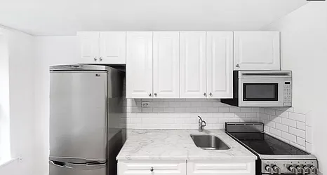 Rented by Living New York