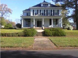 701 E 6th St, Tuscumbia, AL 35674