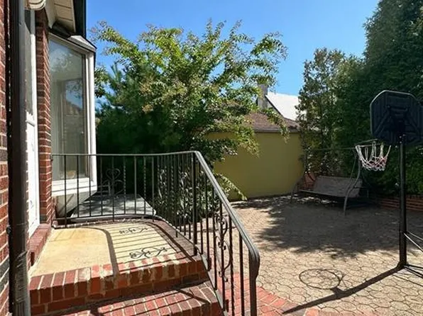 74 81st Street image 39 of 43