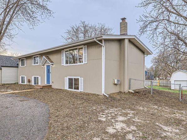 589 4th Ave, Newport, MN 55055