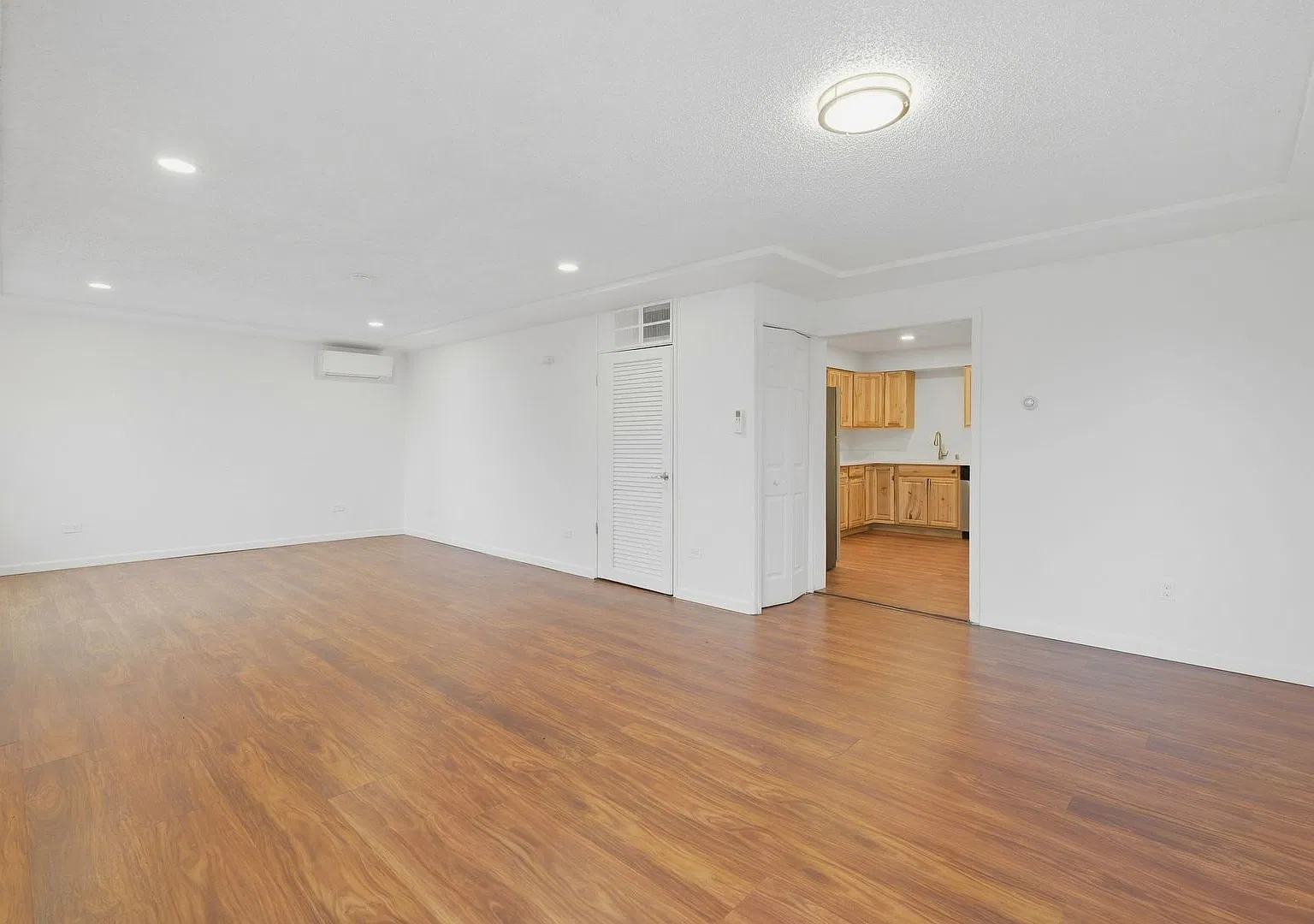 Tacoma Home with Huge Fenced Yard on Double Lot — Photo 4