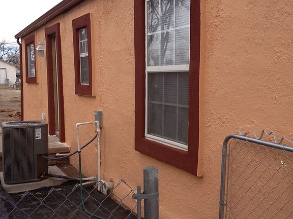 3rd image of 1406 W Tansill St