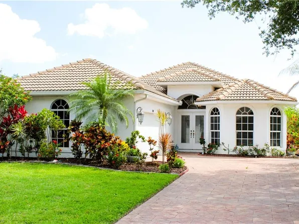 4388 Pomarine CT, NAPLES, FL 34119