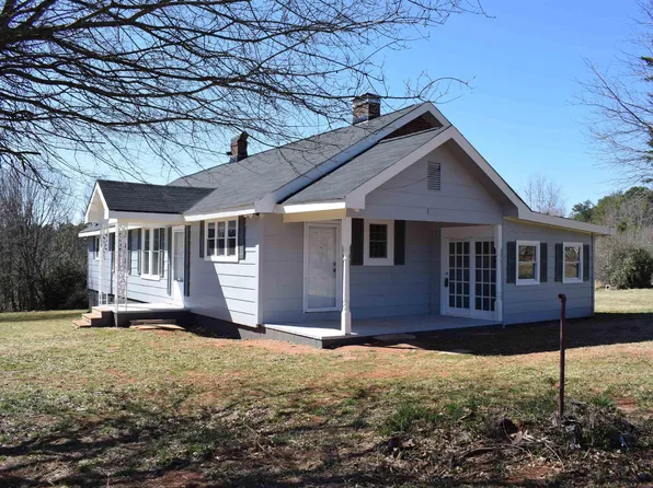 219 Shady Grove Ln, Wellford, SC 29385