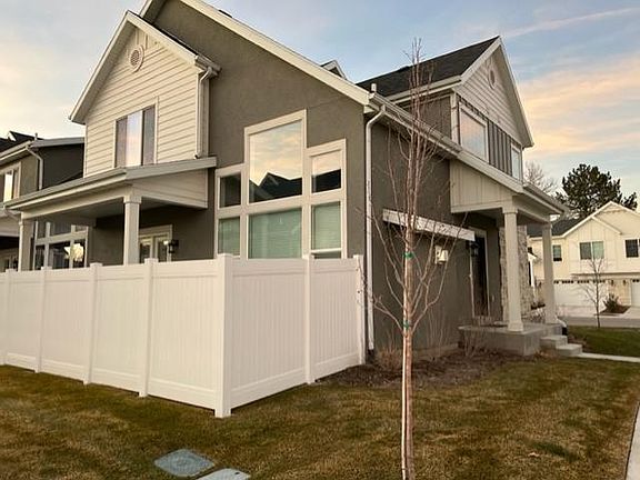 3rd image of 2783 W Sparkford Dr