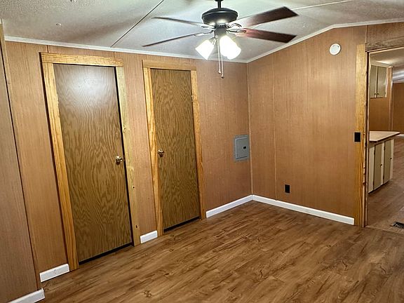 5th image of 17547 16th St