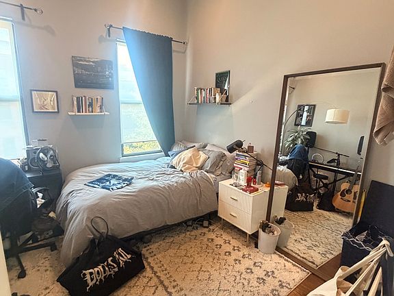 4th image of 260 Jefferson St APT 3L