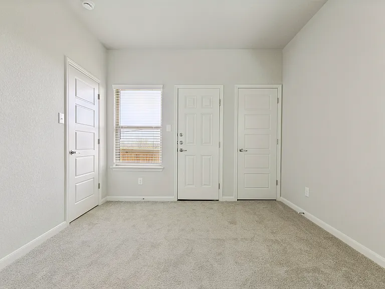 7126 Magnolia Vlg #101 — Photo 11