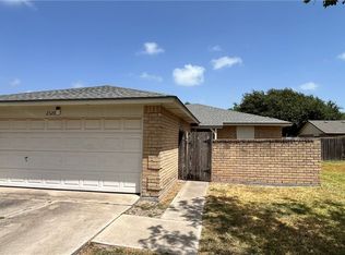 2320 Redwood Ln, Ingleside, TX 78362