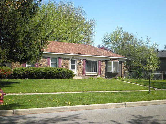 4th image of 805 Flowers Ave