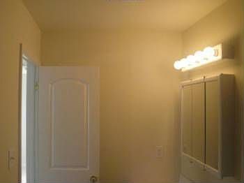 5th image of 28 Wellington Dr