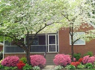 1323 Seminole Dr, Greensboro, NC 27408