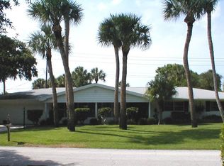 560 Watson Dr, Indialantic, FL 32903