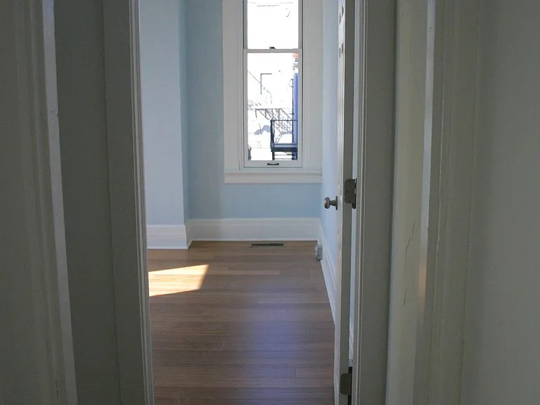 224 W 14th St #2 — Photo 8