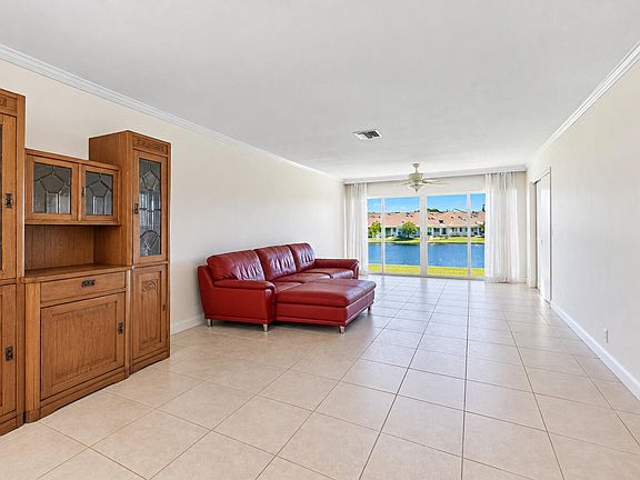 4th image of 5606 Via Delray Boulevard #D