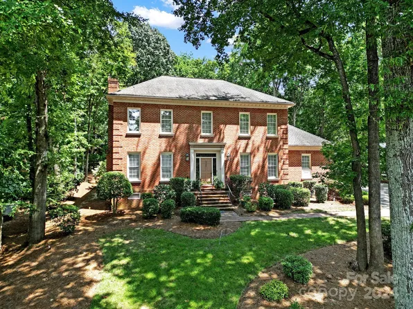 6921 Out Of Bounds Dr, Charlotte, NC 28210