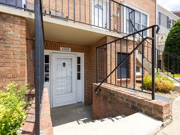 1533 Americana Dr, Henrico, VA 23228