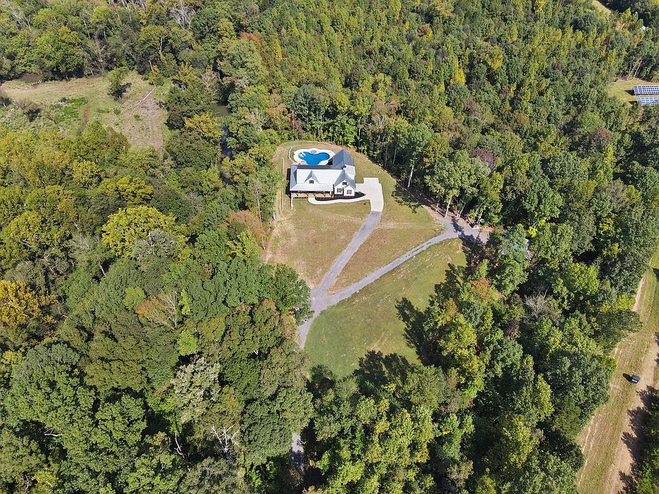 7th image of 450 County Road 28