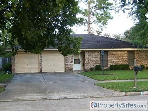 1st image of 16306 Green Shade Dr