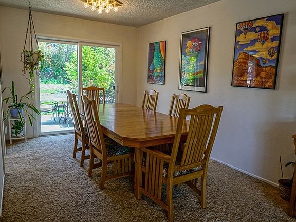 5th image of 26238 Larkhaven Pl
