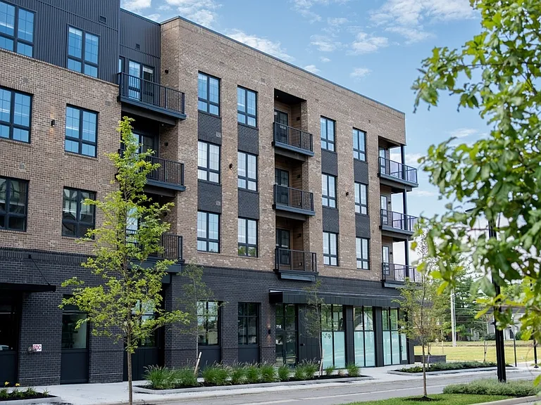 MPW Building & Balconies