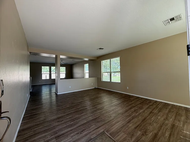 15905 N 169th Dr — Photo 3