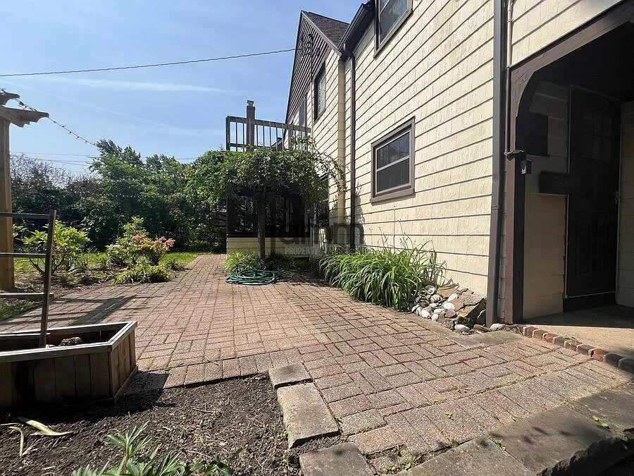 Beautiful Single Family home in University Heights!! — Photo 4